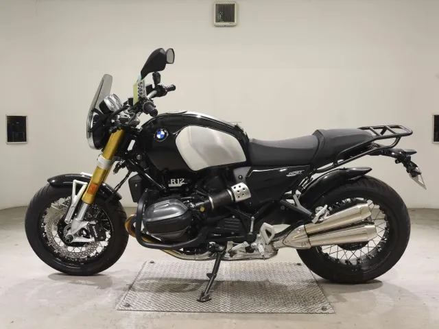 BMW R12nineT 2024, black | silver, фото 2
