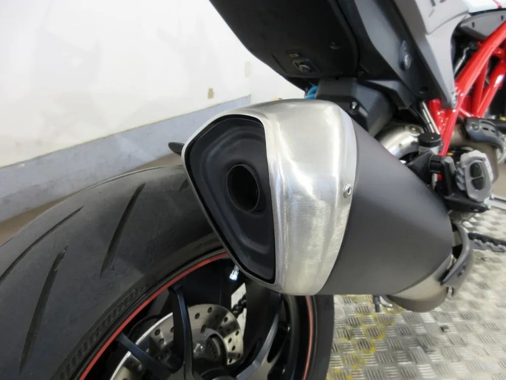 Ducati Hypermotard 939 SP 2017, фото 10