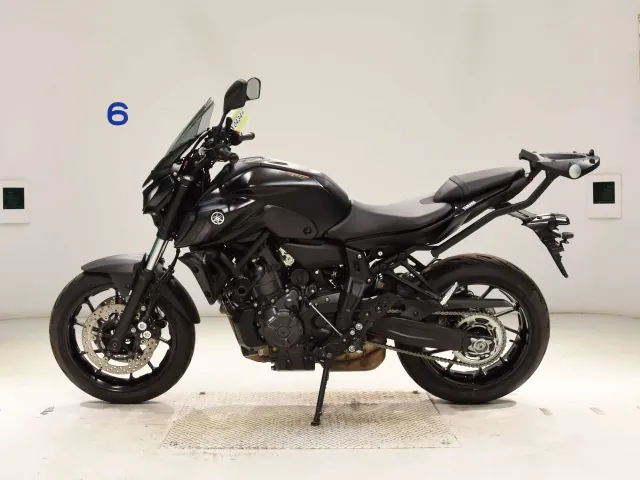 Yamaha MT-07 2023, matt black, фото 2