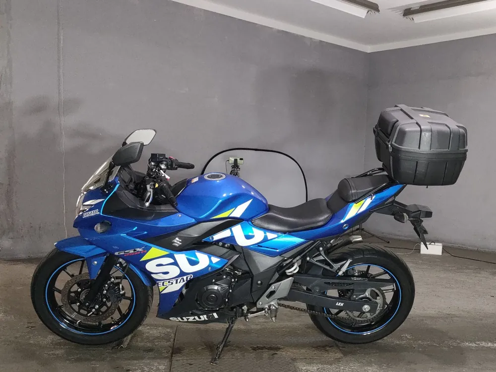 Suzuki GSX250R DN11A, white / blue, фото 2