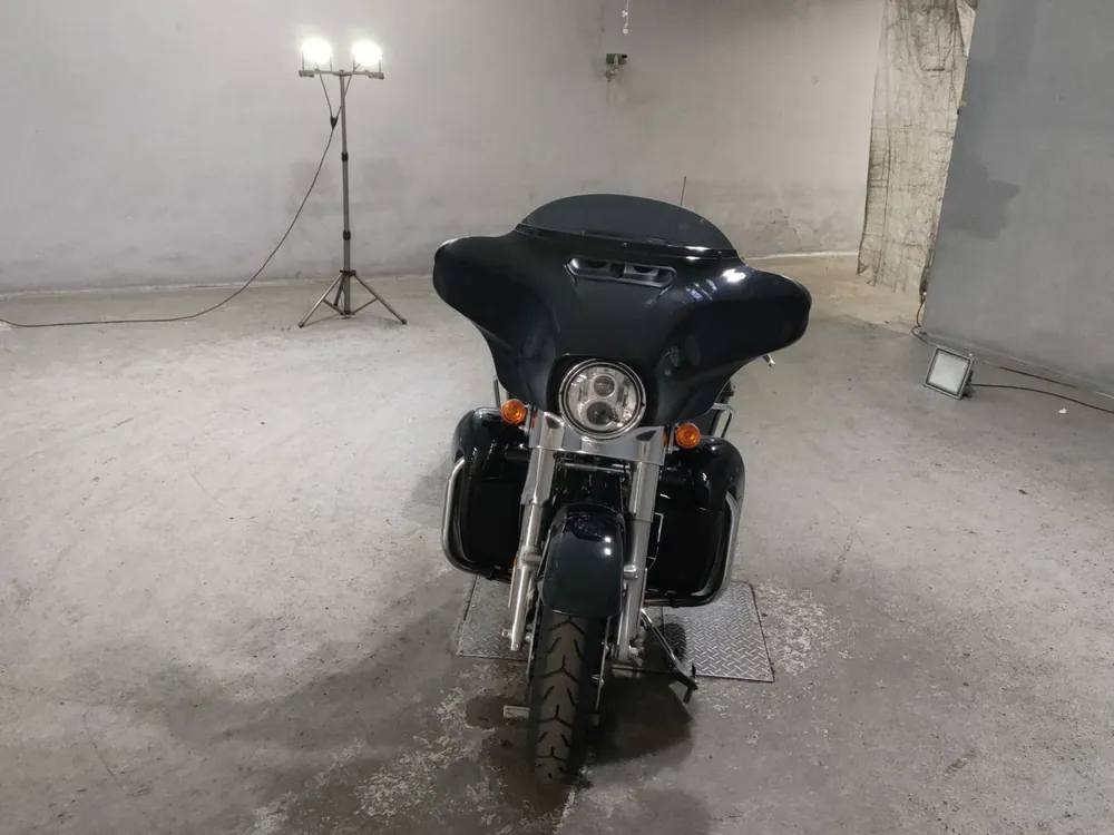 Harley-Davidson FLHXS1870 2021, чёрный, фото 3
