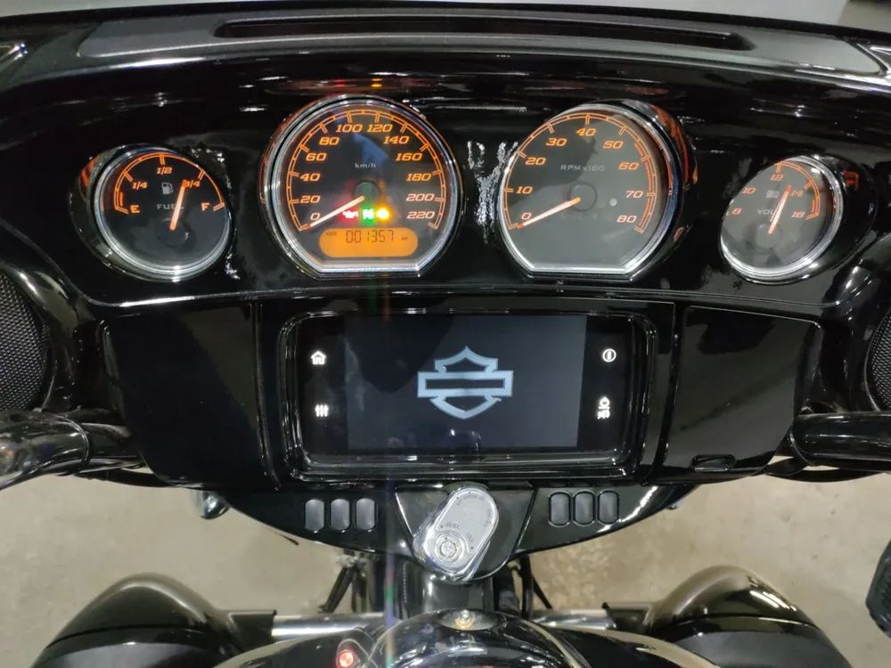 Harley-Davidson FLHXS1870 2021, чёрный, фото 5