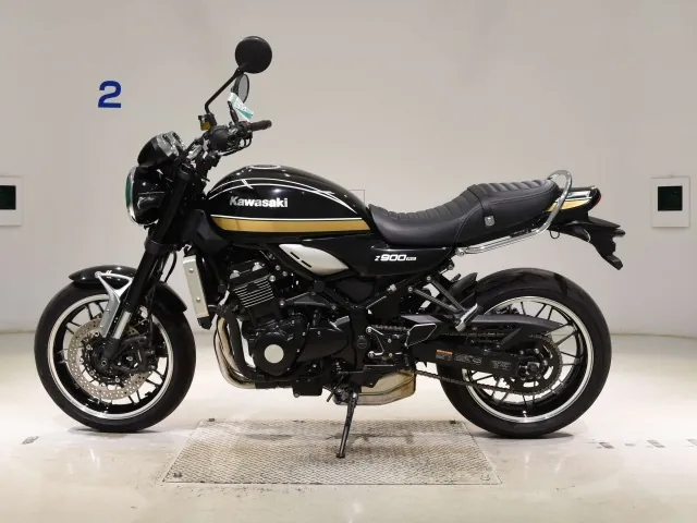 Kawasaki Z900RS 2021, black | gold, фото 2