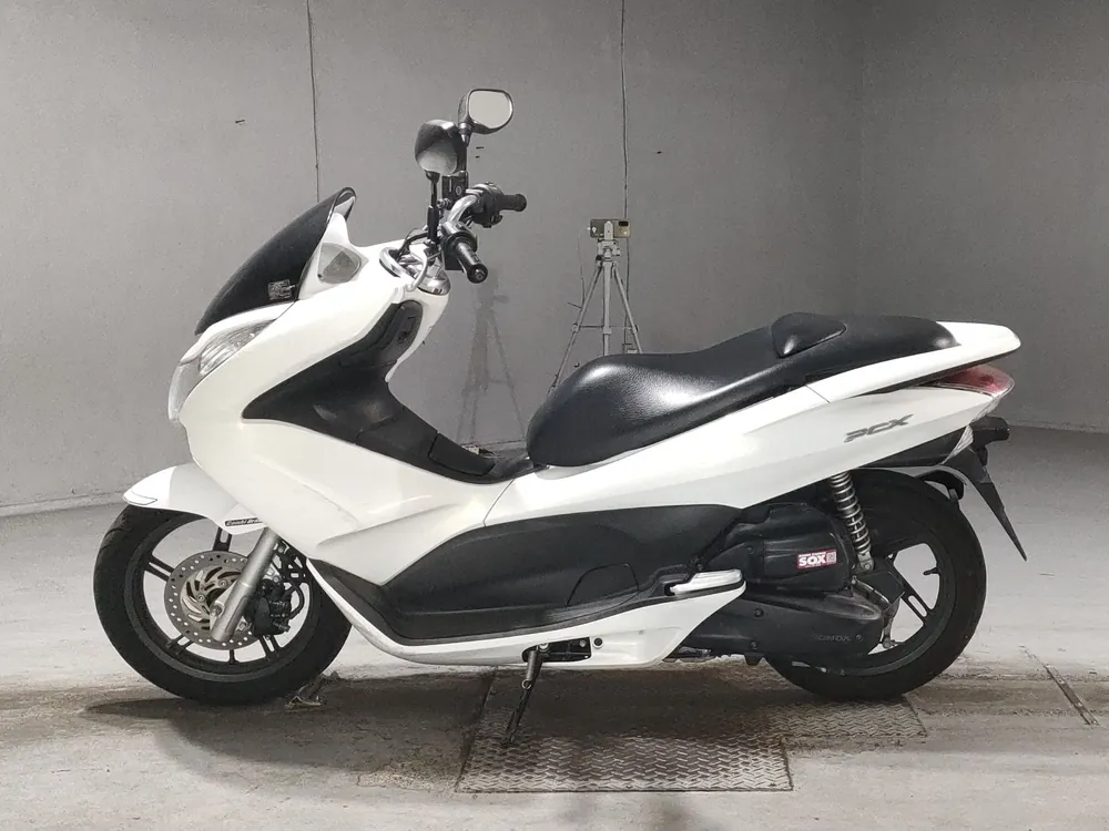 Honda PCX JF28, белый, фото 2