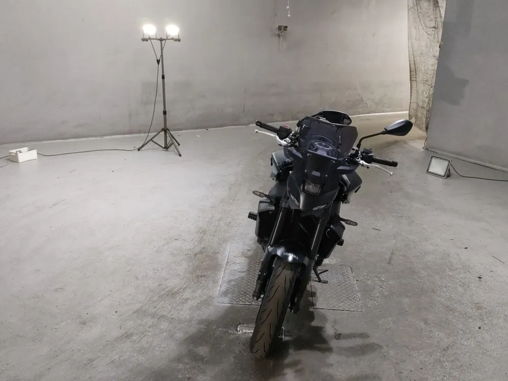 Yamaha Mt-09-2Sp 2025, чёрный, фото 3