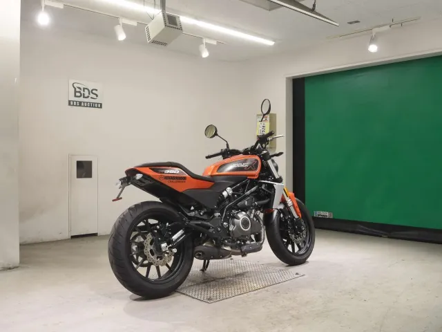 Harley-Davidson X350 2024, black | orange, фото 5