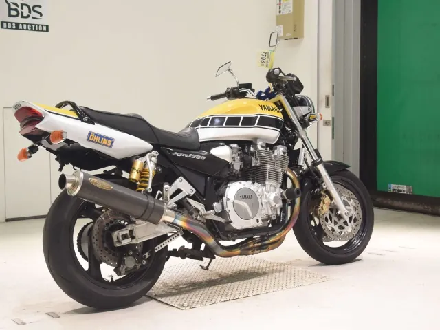 Yamaha XJR1300 1998, чёрный, жёлтый, фото 5