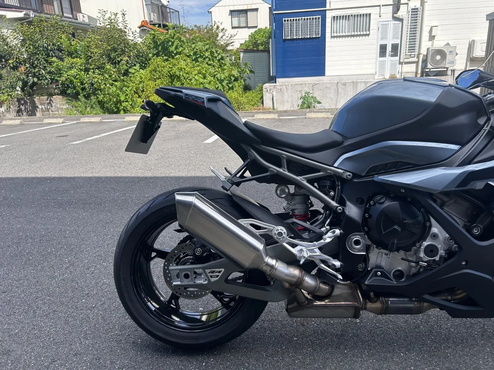BMW S1000Rr 2026, серый, фото 13