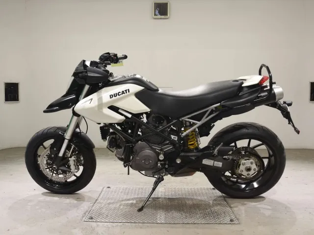Ducati Hypermotard 796 2011, white | black, фото 2