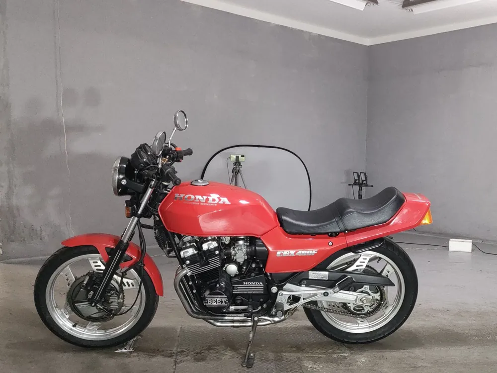 Honda CBX400F 2020, красный, фото 2