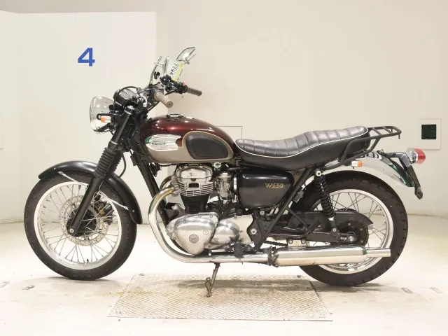 Kawasaki W650 2004, бордовый, фото 2