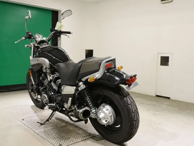 Yamaha V-MAX 1997, чёрный, фото 6