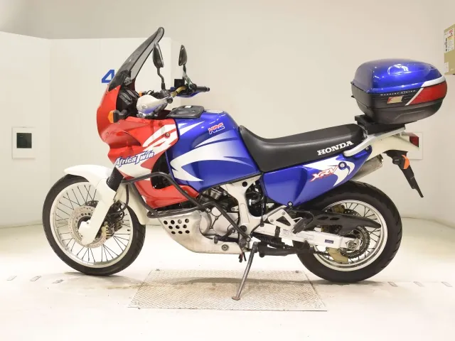 Honda Africa Twin 2000, белый, красный, синий, фото 2
