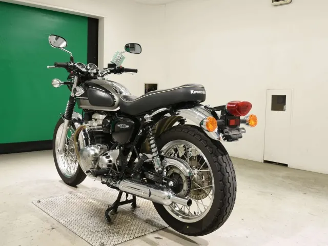 Kawasaki W800-2 2024, серый, фото 6