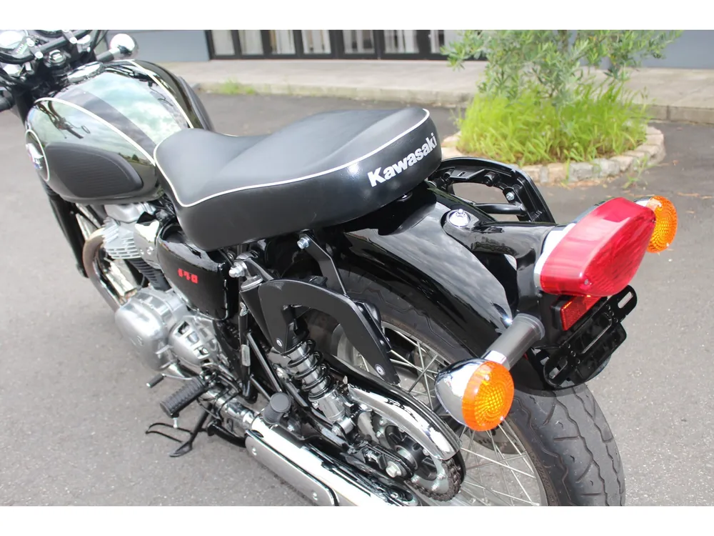 Kawasaki W800-2 2023, чёрный, фото 8