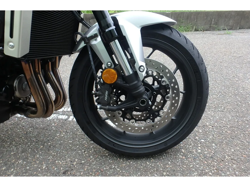 Honda CB1000F 2026, серебристый, фото 4