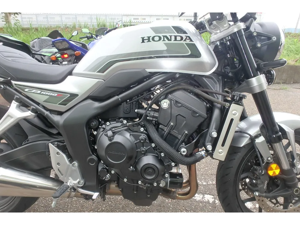 Honda CB1000F 2026, серебристый, фото 5