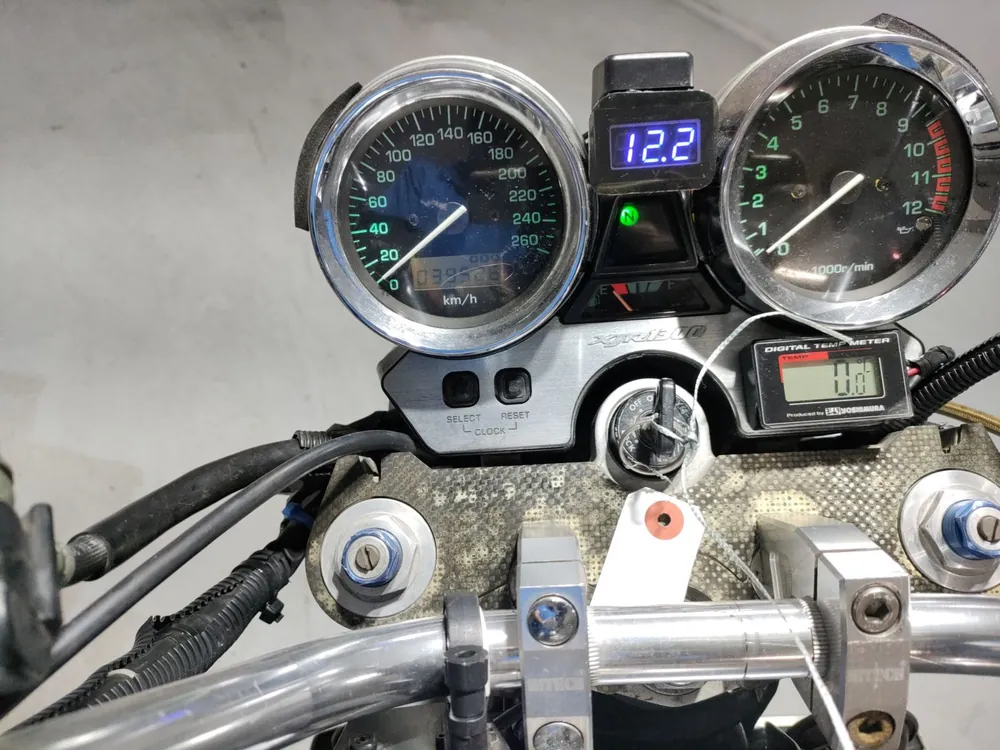Yamaha XJR1300 2002, black/silver, фото 5
