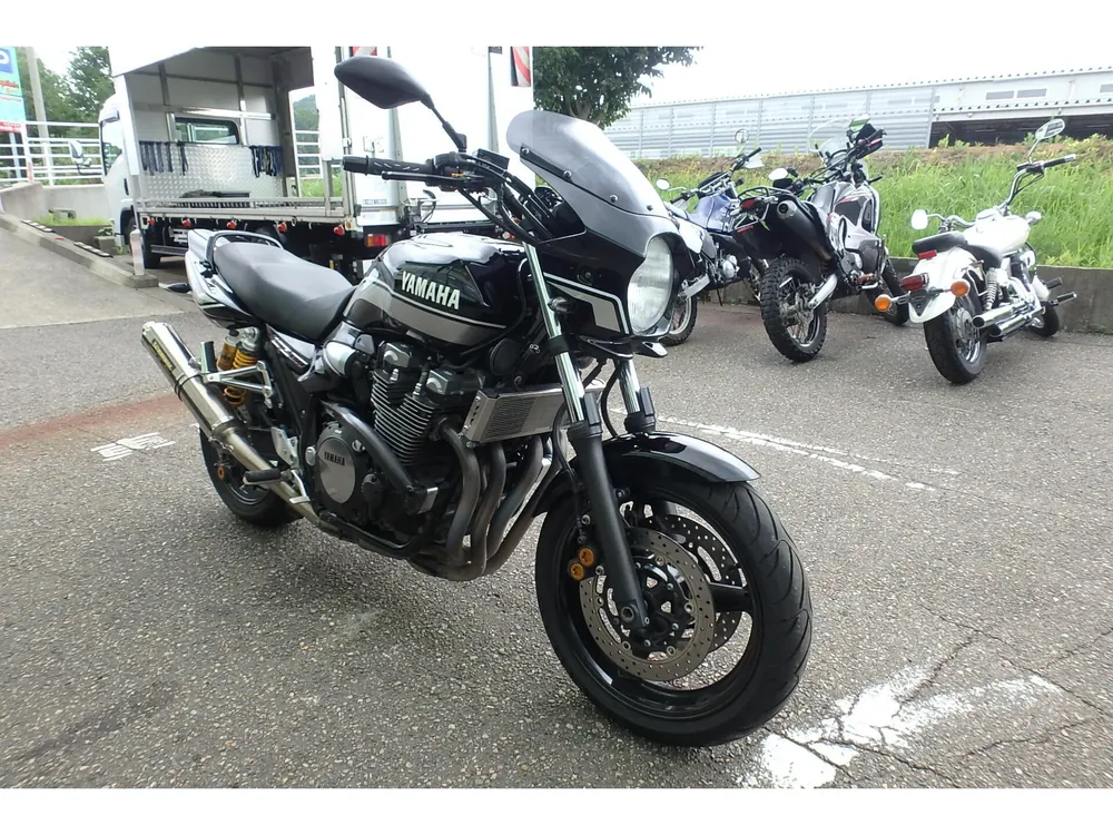 Yamaha XJR1300 2014, чёрный, фото 3