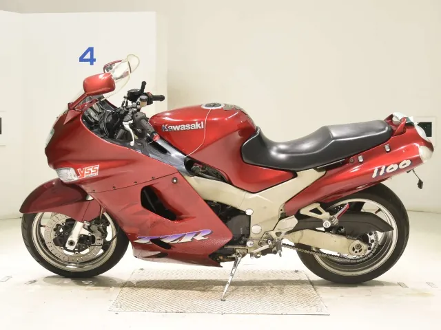 Kawasaki ZZ-R1100 1995, красный, фото 2