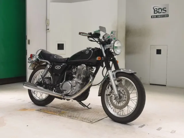 Yamaha SR400 2005, чёрный, фото 3