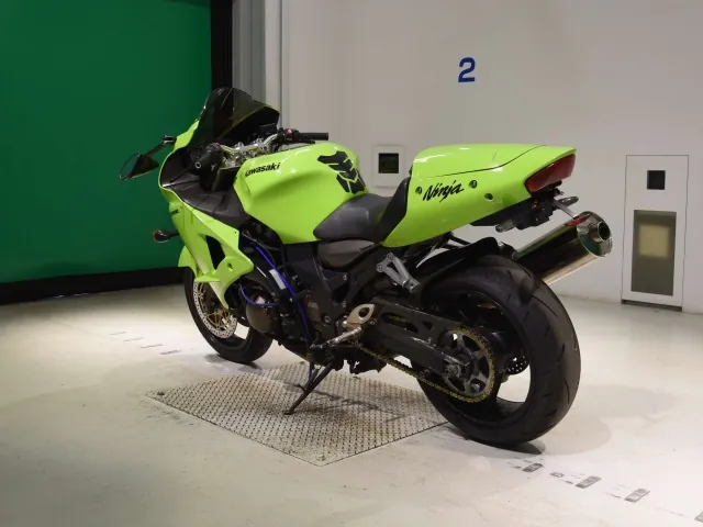 Kawasaki ZX-12R 2003, зелёный, фото 6
