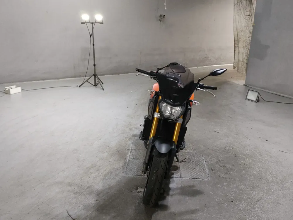 Yamaha MT-09 2014, оранжевый, фото 3