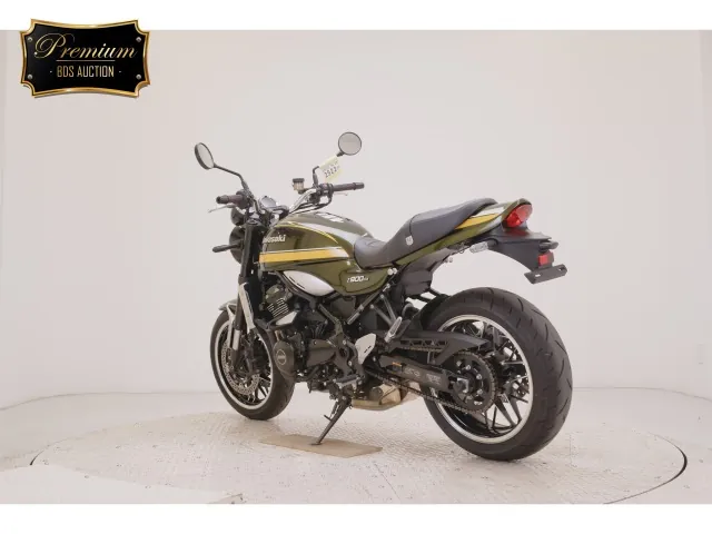 Kawasaki Z900RS 2020, зелёный, фото 6