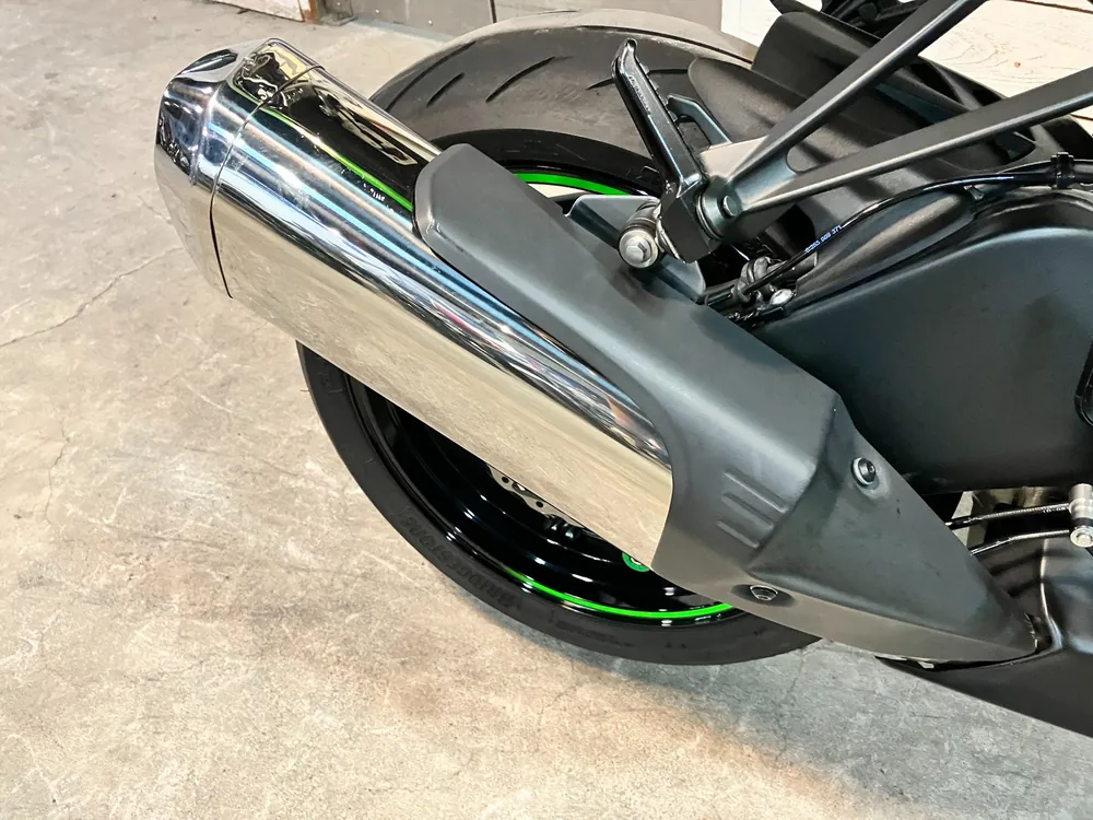 Kawasaki Zx-6Ra 2022, чёрный, lime, фото 12