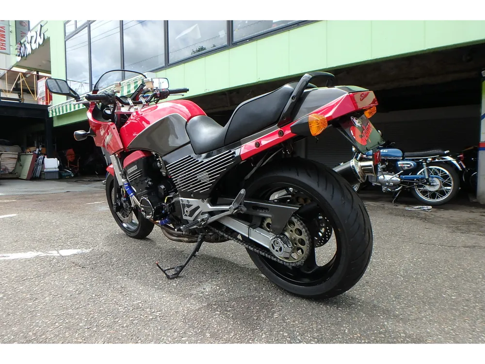 Kawasaki GPZ900R Ninja 1993, red / gun m, фото 12