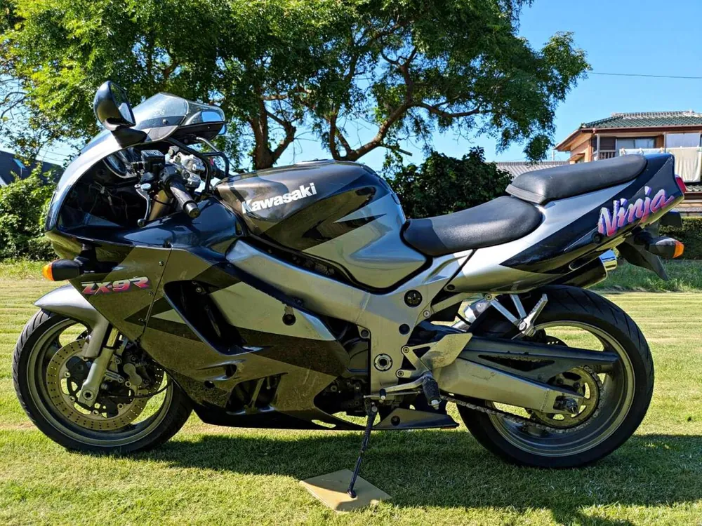 Kawasaki ZX-9R 1995, фото 3