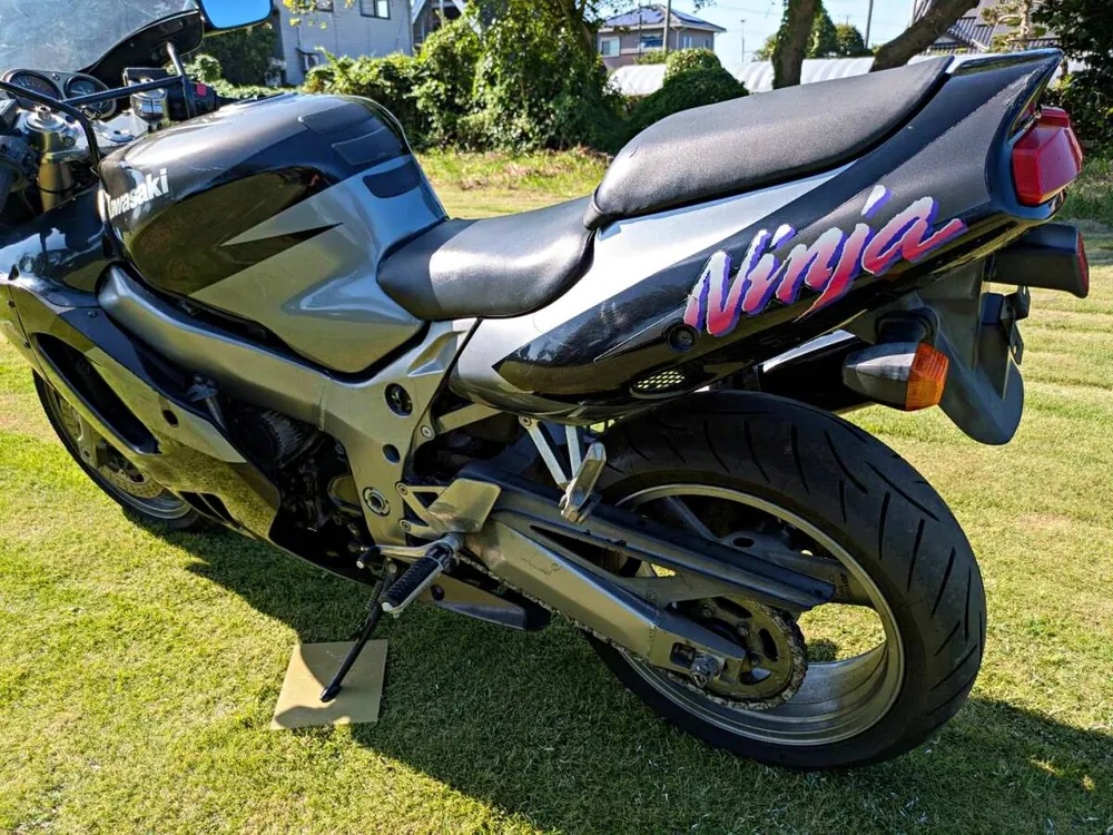 Kawasaki ZX-9R 1995, фото 7