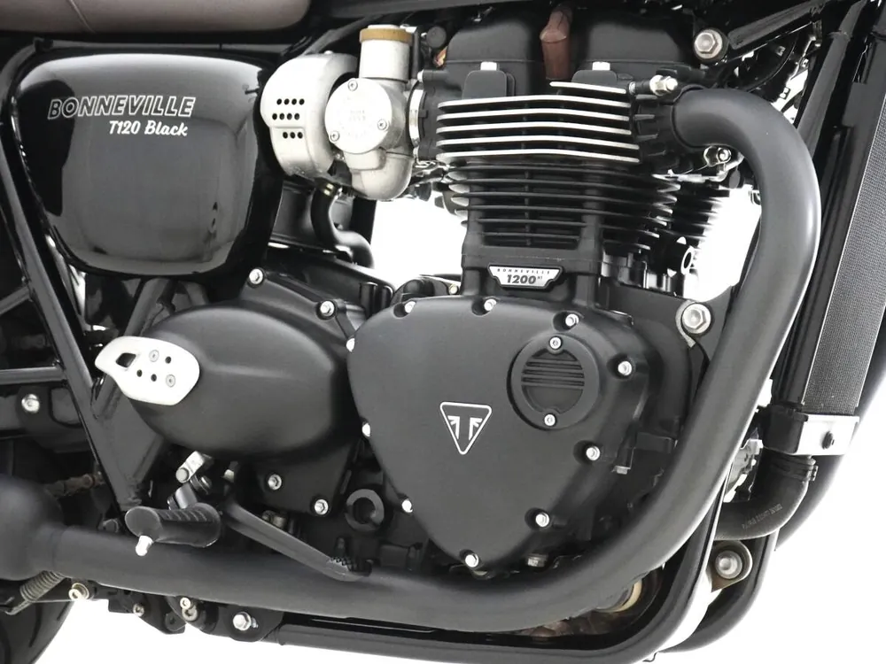Triumph Bonneville T120 Black 2023, фото 4