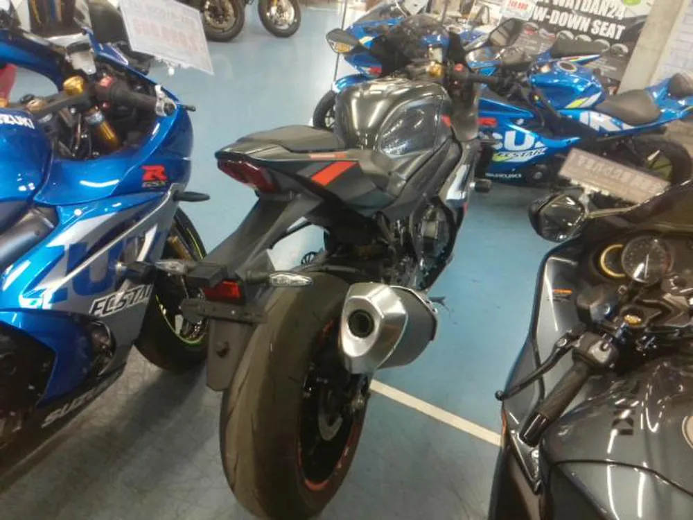 Suzuki GSX-R1000R 2021, mat gray, фото 4
