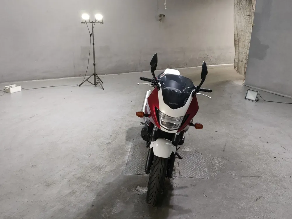 Honda CB400SB 2015, белый, красный, фото 3