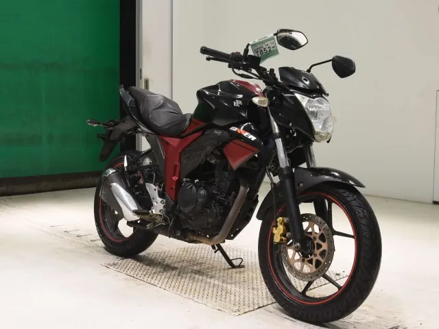 Suzuki Gixxer 150, red | black, фото 3