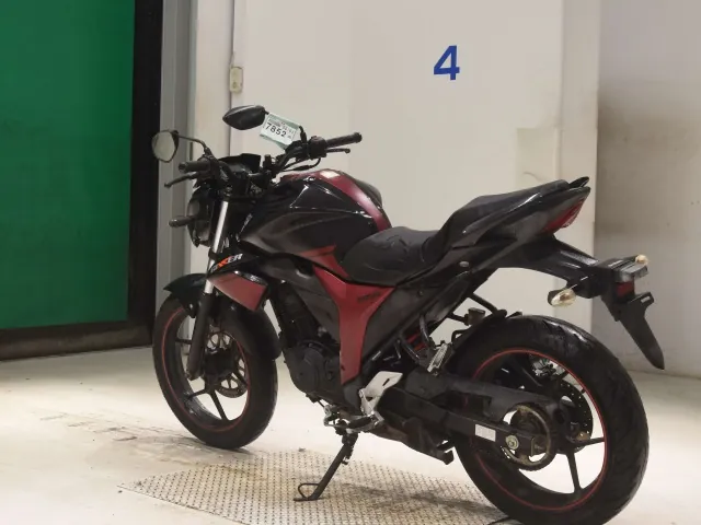 Suzuki Gixxer 150, red | black, фото 6
