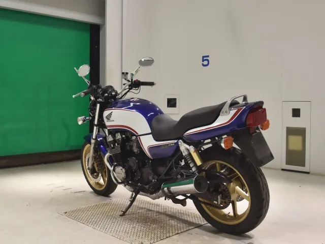 Honda CB750 2007, white | red | blue, фото 6