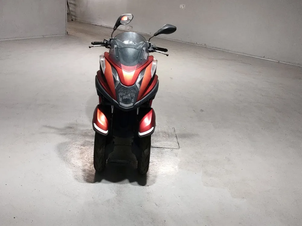 Yamaha Tricity 125, красный, фото 3