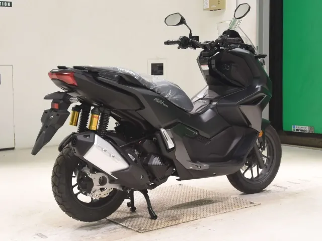Honda ADV160, matt black, фото 5