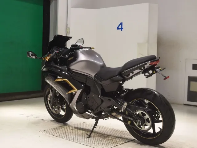 Kawasaki Ninja 400 2017, black | gunmetal, фото 6