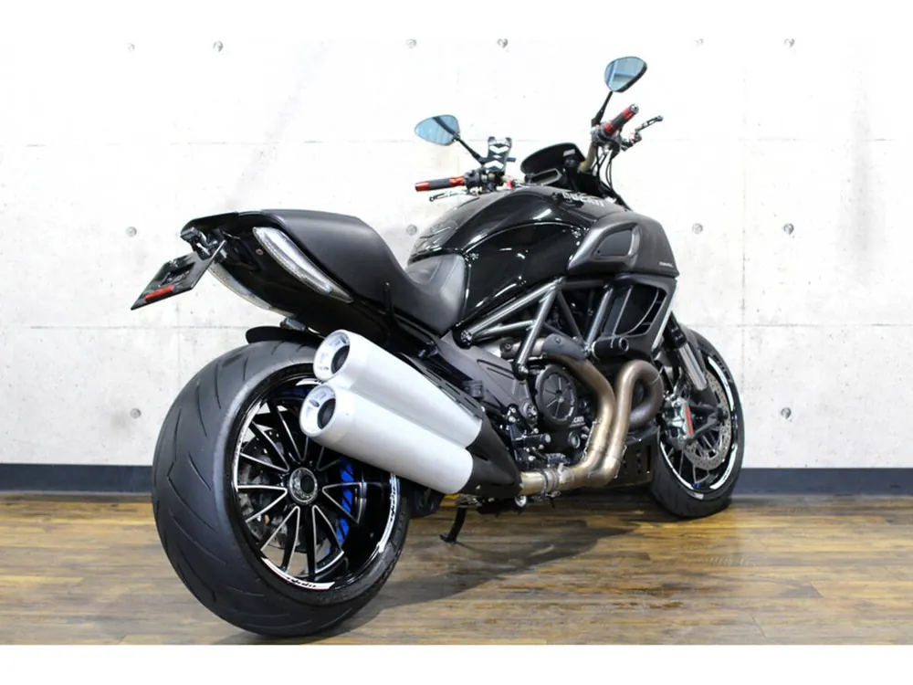 Ducati Diavel 2012, фото 3