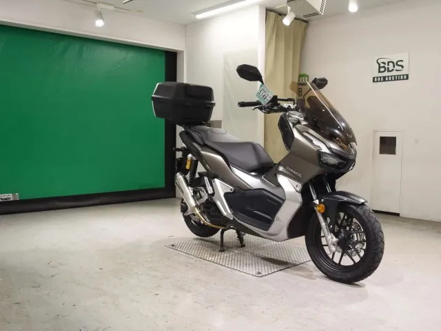 Honda ADV150, matt gun, фото 3