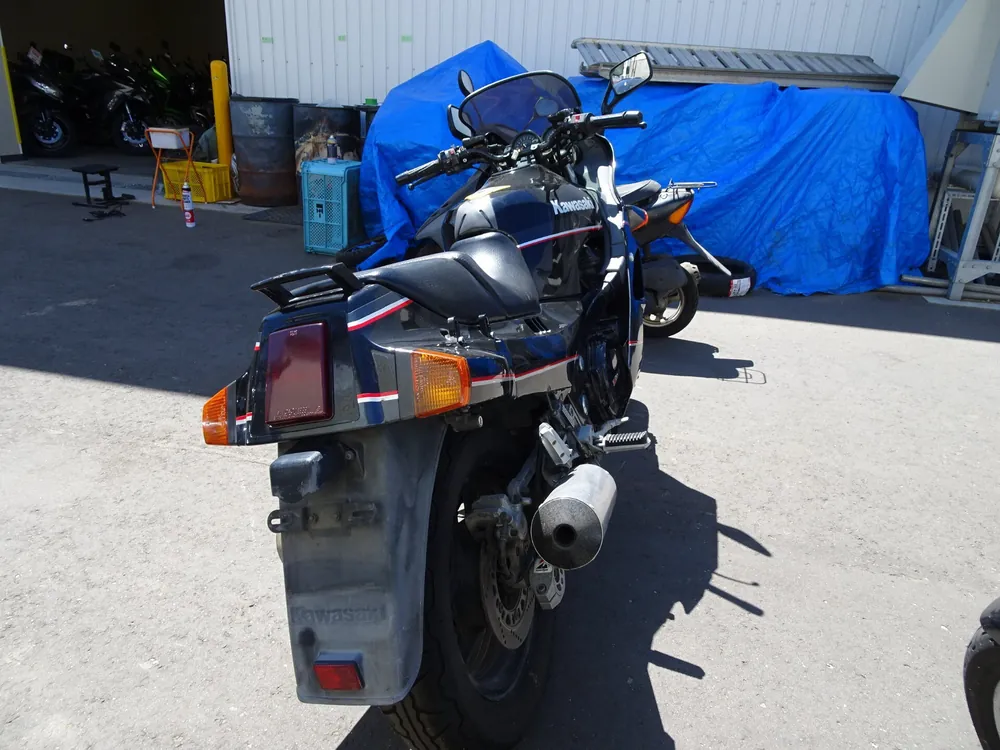Kawasaki GPZ1000RX 1987, чёрный, фото 5