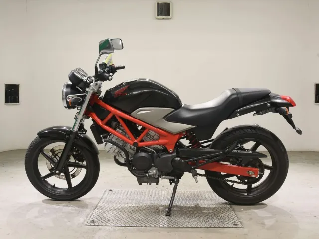 Honda VTR250 MC33, red | black, фото 2