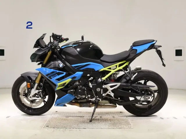 BMW S1000R 2026, black | blue, фото 2