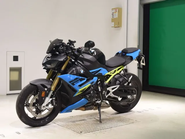 BMW S1000R 2026, black | blue, фото 4