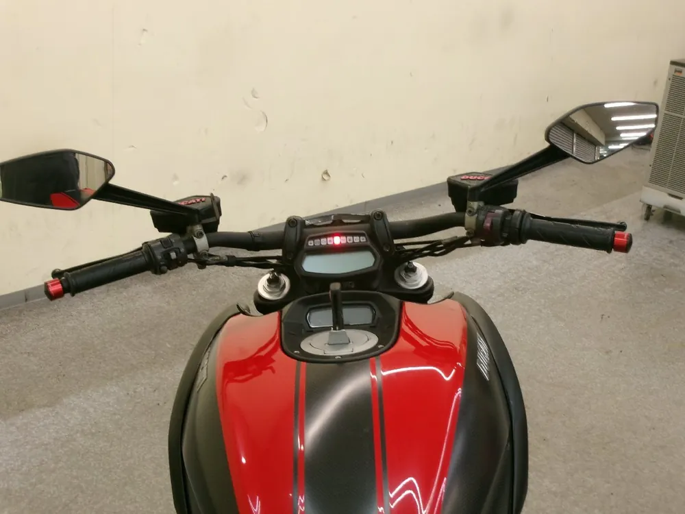Ducati Diavel Carbon 2014, фото 2