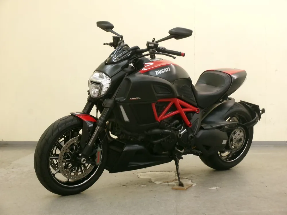 Ducati Diavel Carbon 2014, фото 4