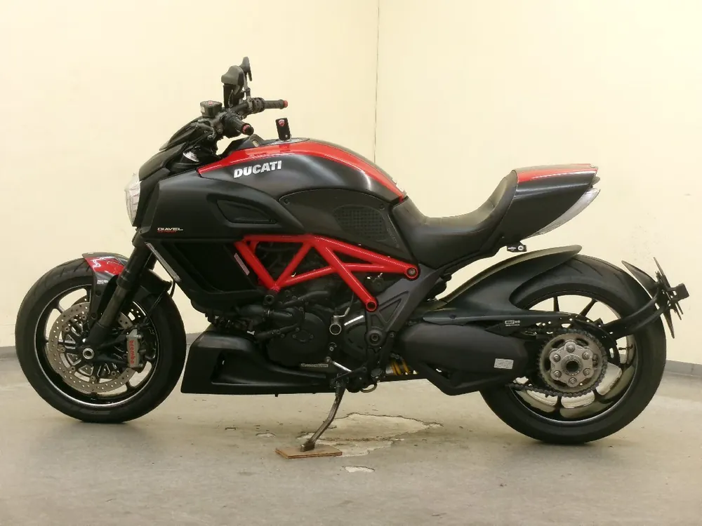 Ducati Diavel Carbon 2014, фото 6